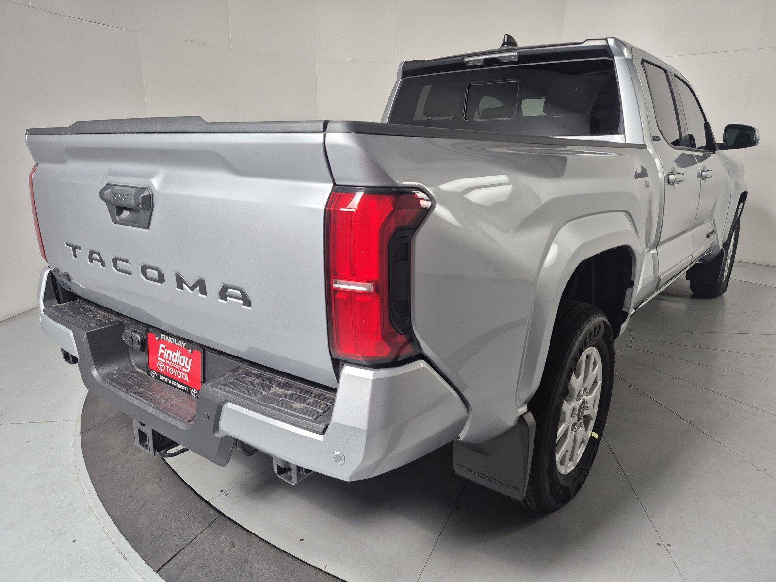 New 2026 Toyota Tacoma SR5 AWD/4WD image 4