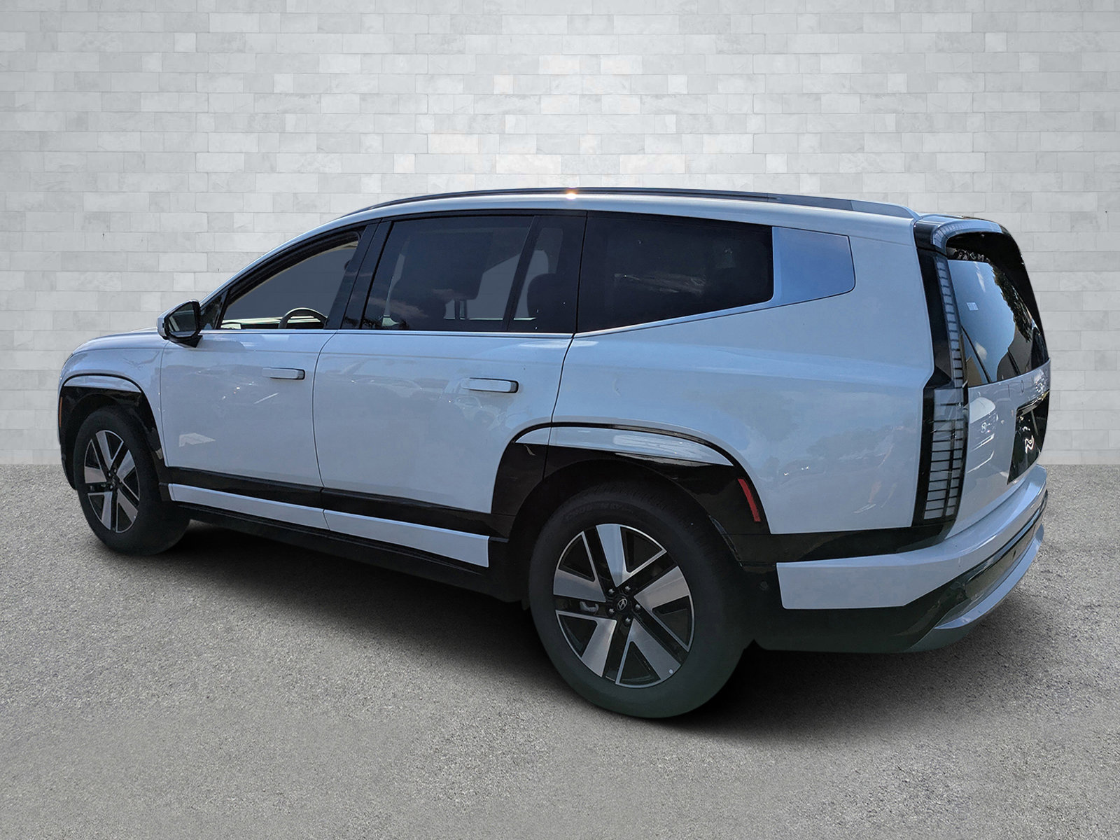 New 2026 Hyundai Ioniq 9 SEL image 7