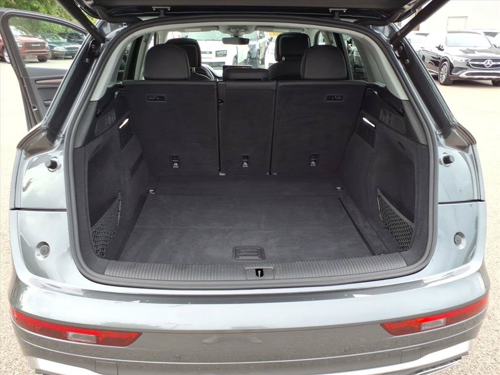 Used 2023 Audi Q5 2.0T Premium AWD/4WD image 13