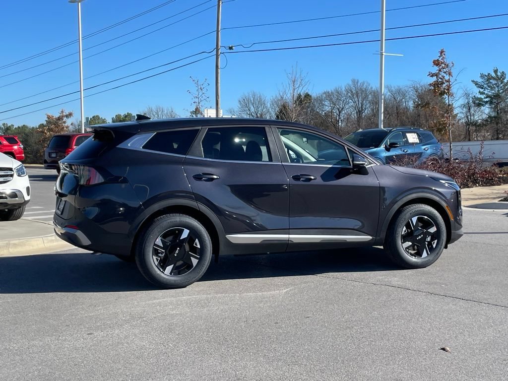 New 2026 Kia Sportage LX w/ LX Convenience Package FWD image 8