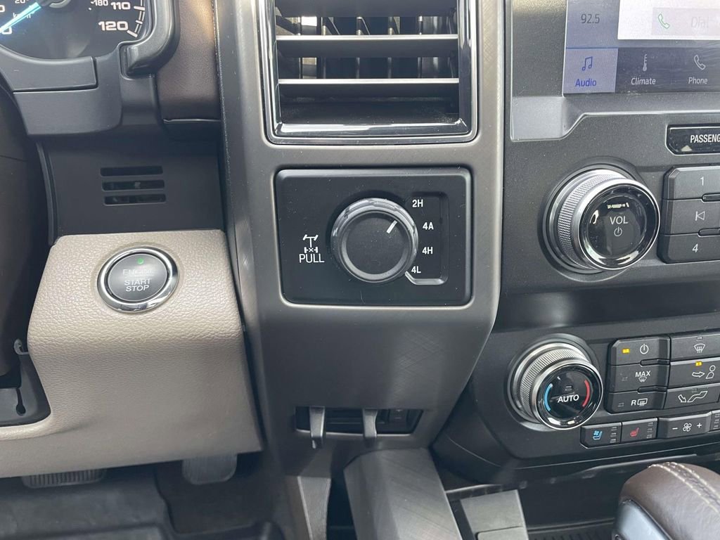 Used 2019 Ford F150 Limited image 40