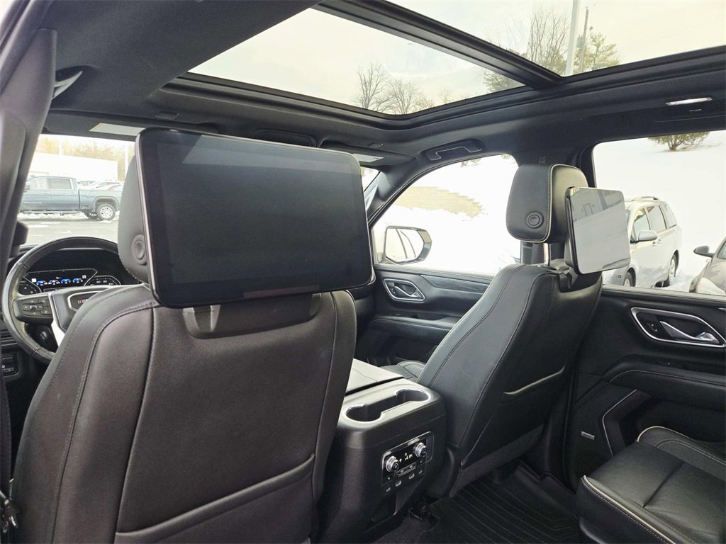 Used 2021 GMC Yukon SLT image 14