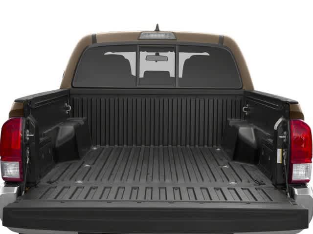 Used 2016 Toyota Tacoma SR5 w/ Towing Package RWD image 13