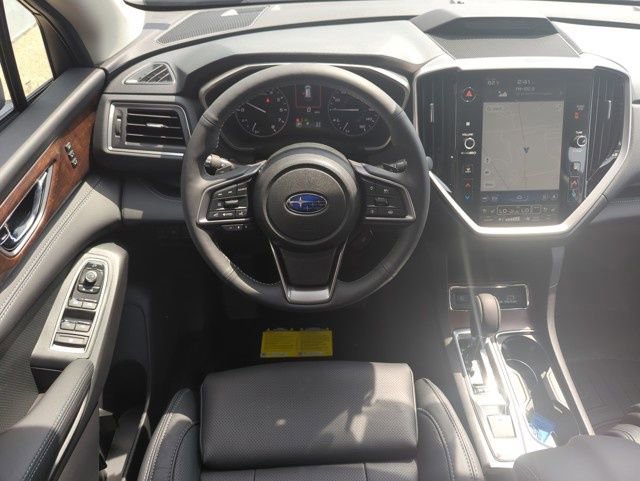 Used 2025 Subaru Ascent Touring AWD/4WD image 18