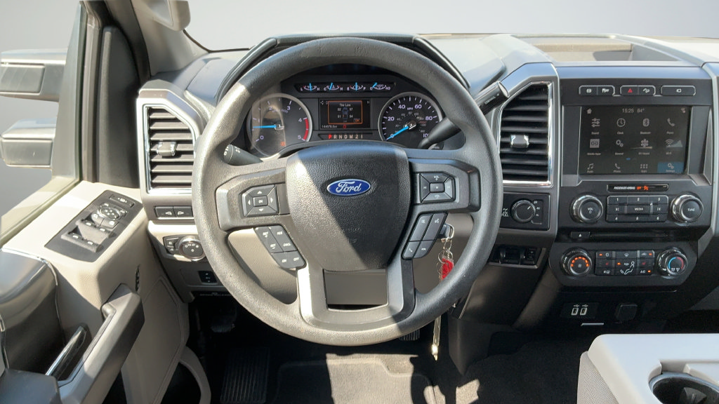 Used 2018 Ford F250 XLT w/ XLT Premium Package AWD/4WD image 9