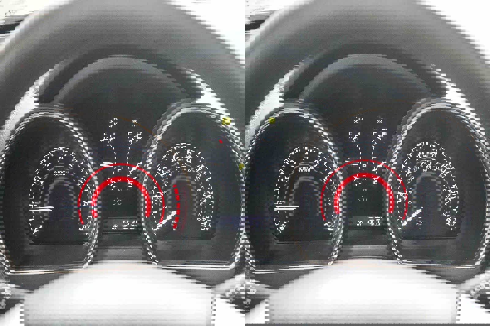 Used 2013 Toyota Highlander SE image 25