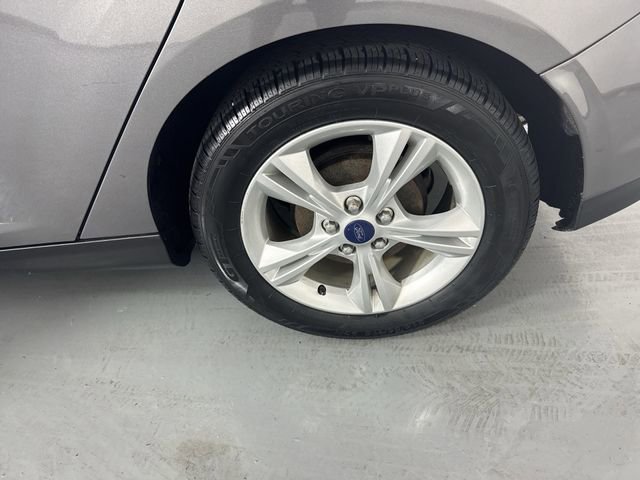 Used 2014 Ford Focus SE FWD image 5