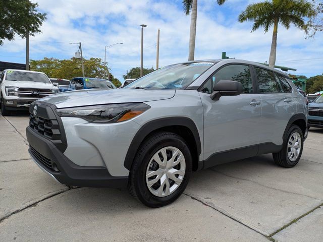 Used 2026 Toyota Corolla Cross L FWD image 7