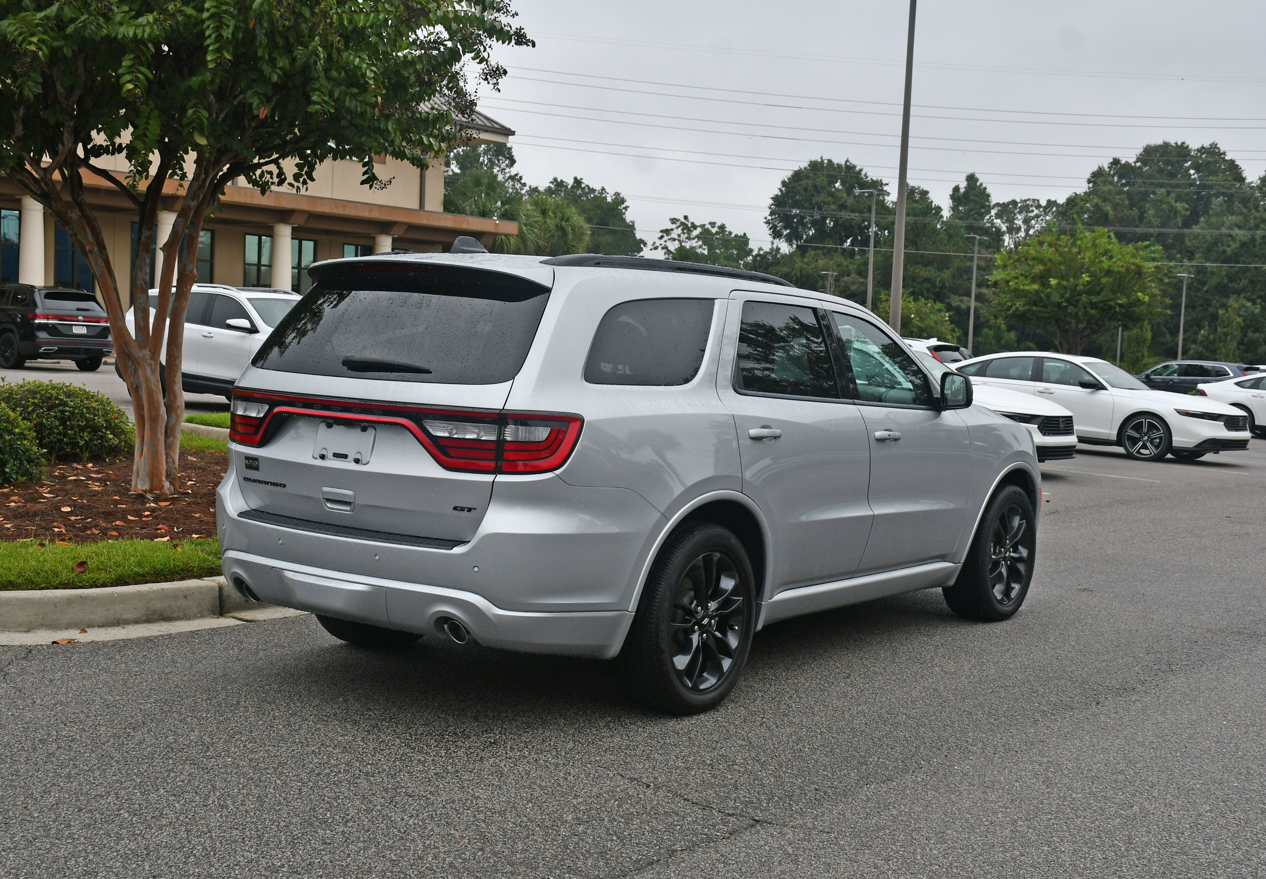 Used 2025 Dodge Durango GT w/ Blacktop Package RWD image 4