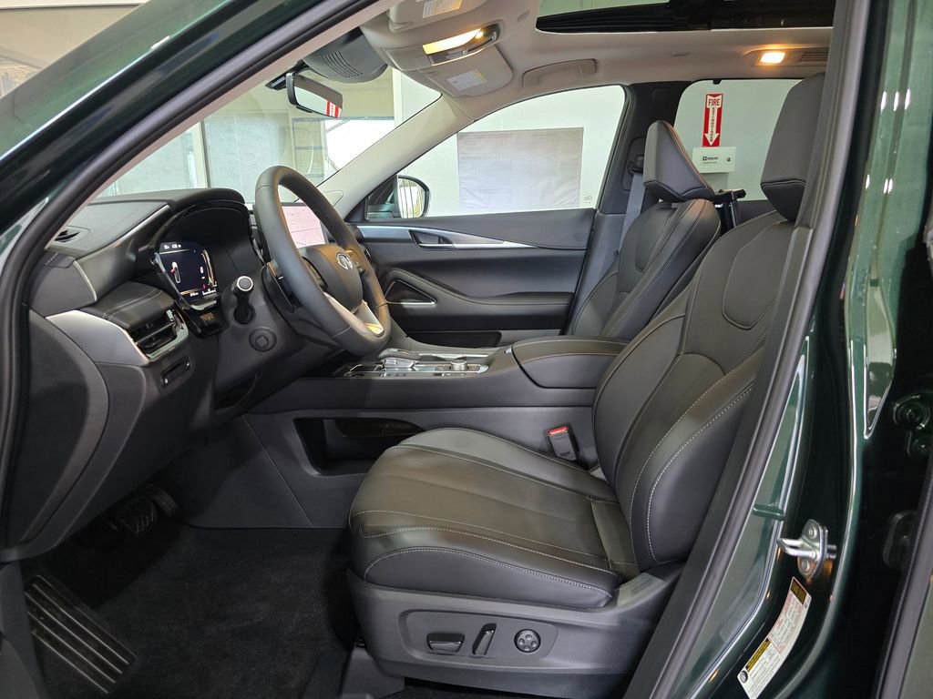 New 2026 INFINITI QX60 Luxe image 21