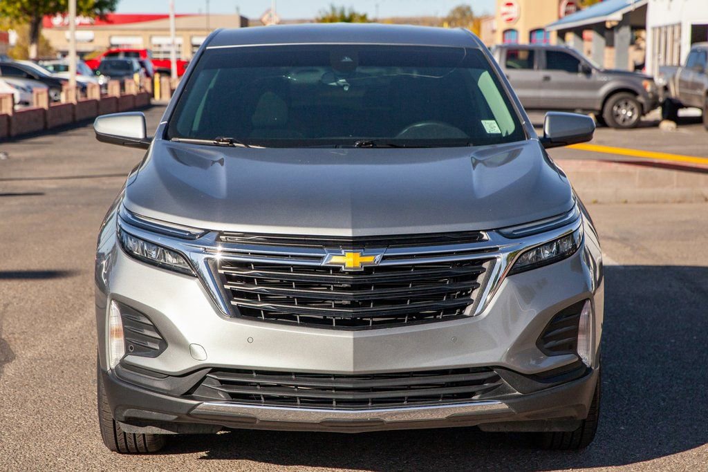 Used 2023 Chevrolet Equinox LT image 3