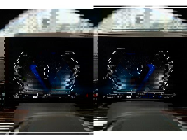 New 2026 BMW X5 xDrive50e w/ Premium Package image 74