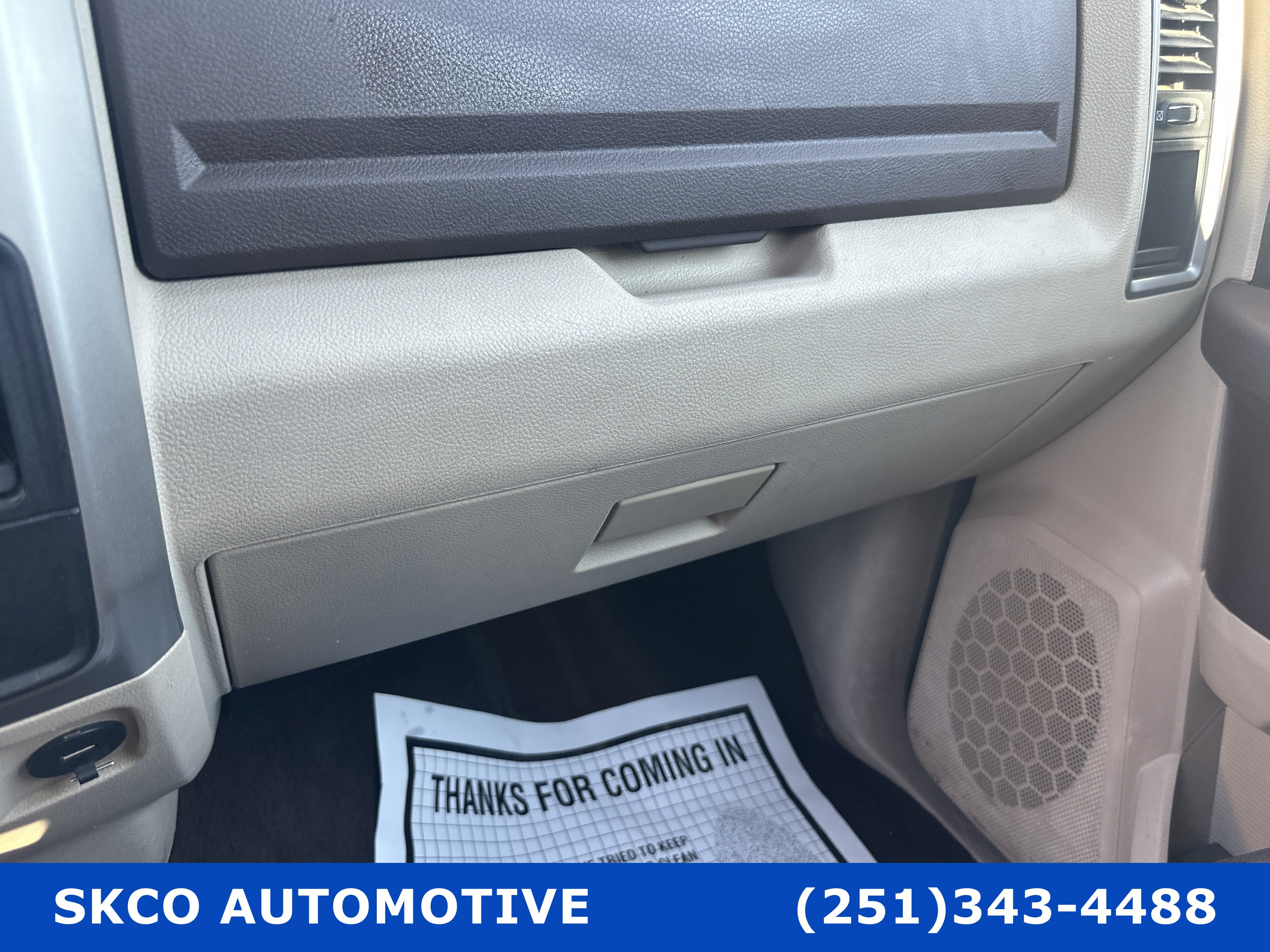 Used 2016 RAM 1500 Classic SLT image 22