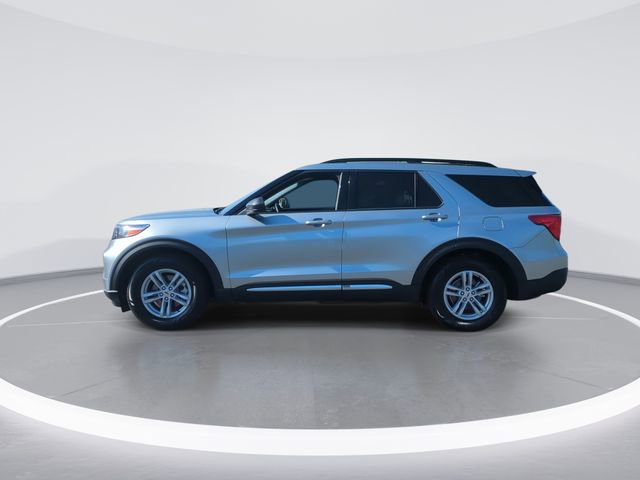 Used 2023 Ford Explorer XLT RWD image 5