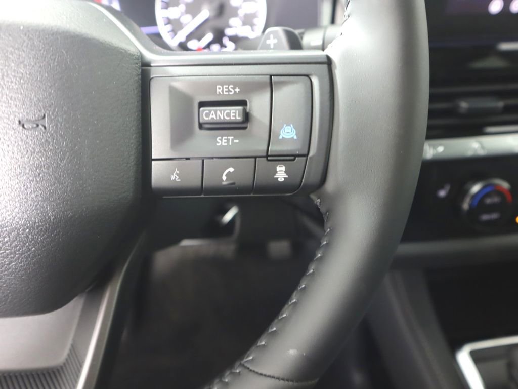 New 2026 Nissan Pathfinder SV image 15