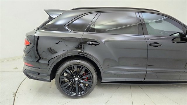 Used 2022 Bentley Bentayga Speed image 12