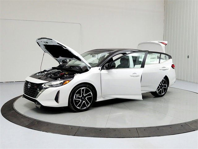 New 2025 Nissan Sentra SR w/ SR Premium Package image 11