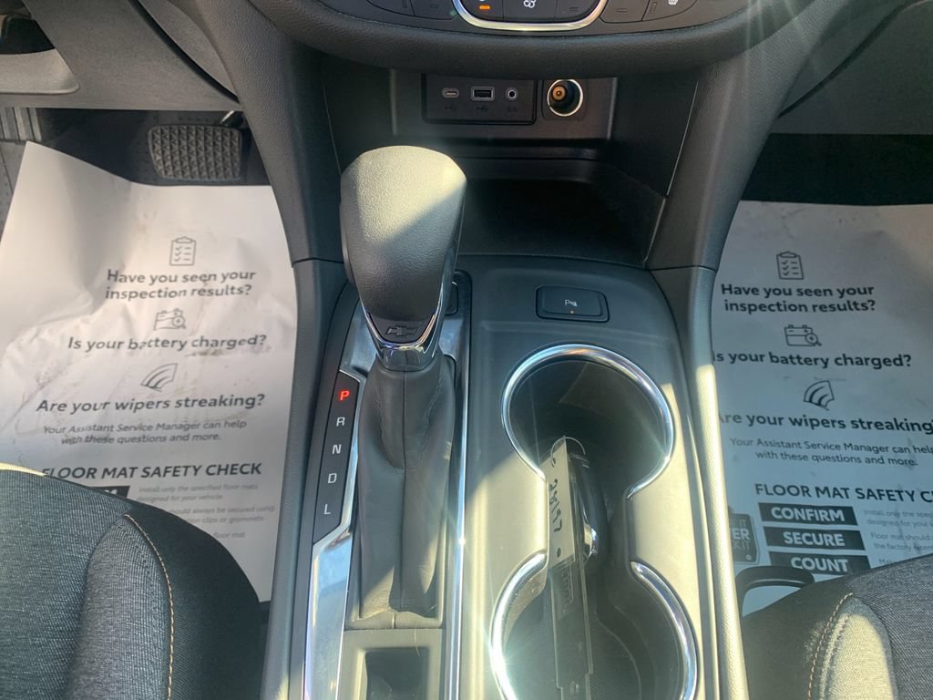 Used 2023 Chevrolet Equinox LT AWD/4WD image 25