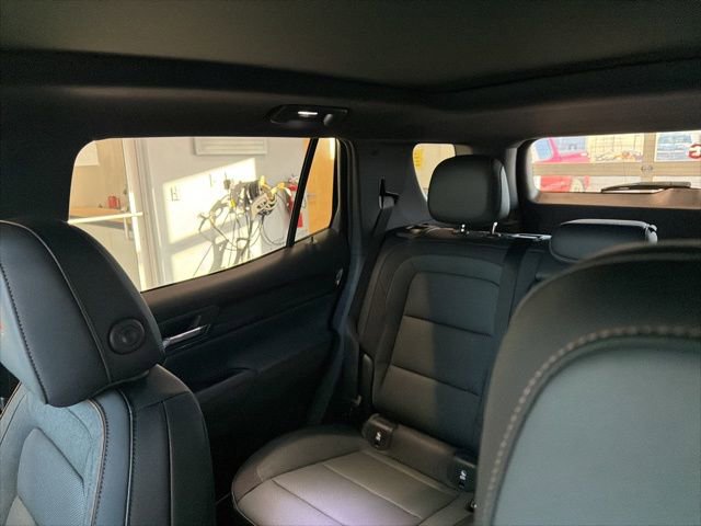 New 2026 GMC Terrain AT4 w/ Convenience Package III image 17