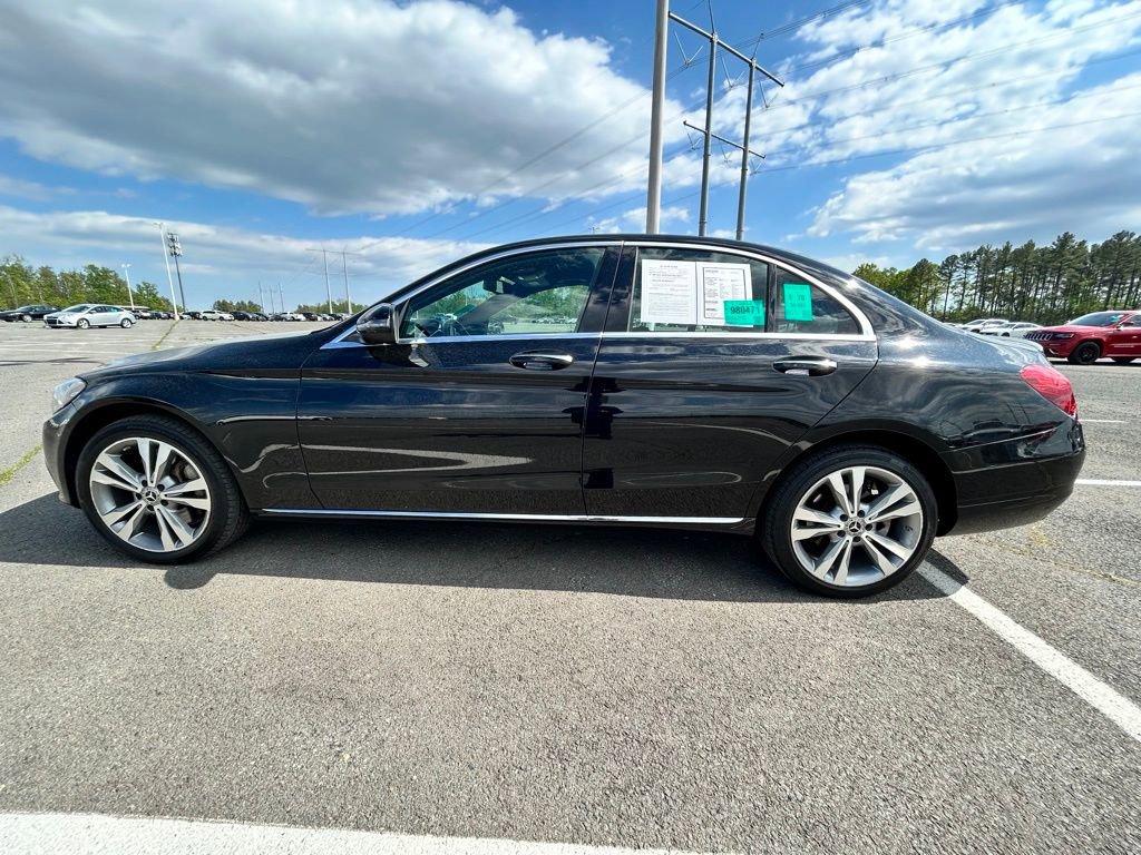Used 2018 Mercedes-Benz C 300 4MATIC Sedan image 5
