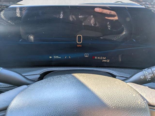 Used 2024 Cadillac XT4 Premium Luxury image 12