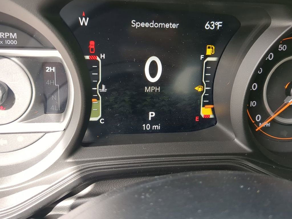 New 2025 Jeep Gladiator Willys image 16