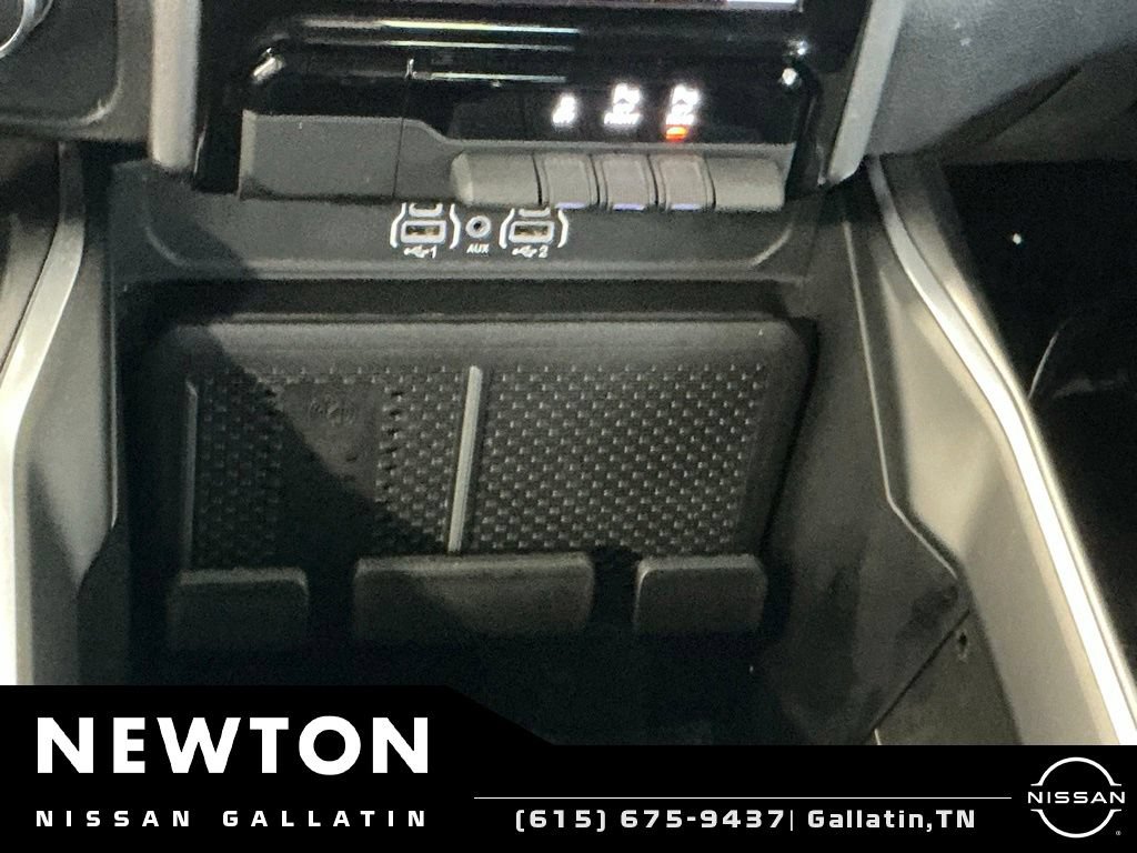 Used 2025 RAM 1500 Big Horn AWD/4WD image 25