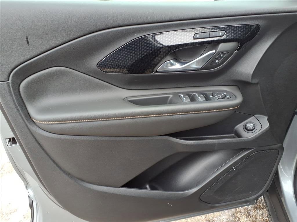 Certified 2023 GMC Terrain AT4 image 11