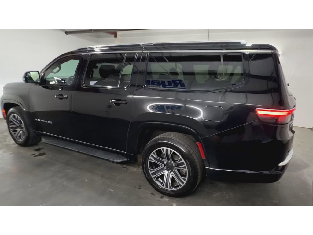 Used 2024 Jeep Wagoneer L Series II image 6