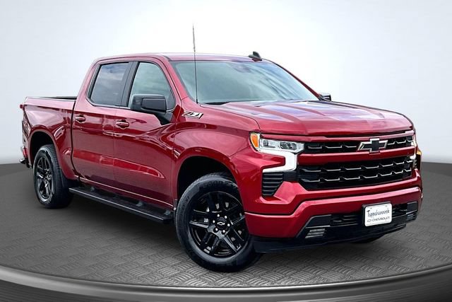 Used 2025 Chevrolet Silverado 1500 RST AWD/4WD image 3