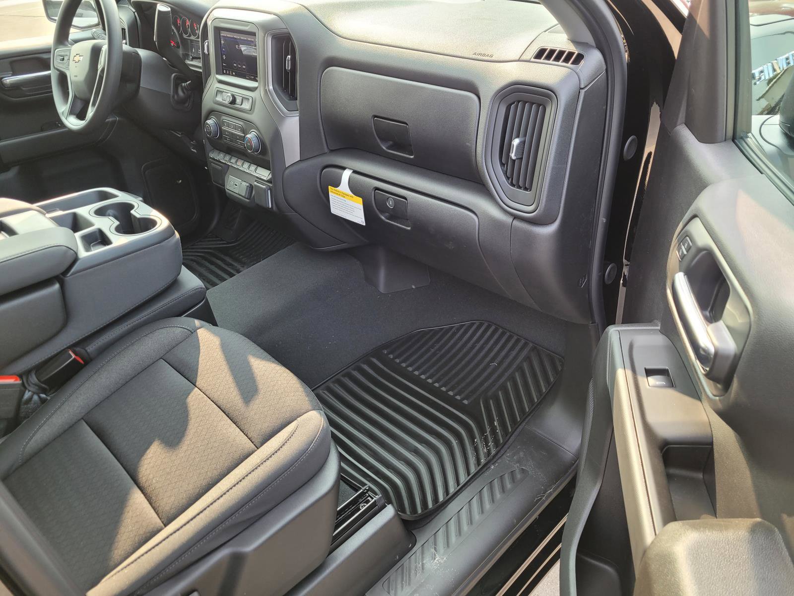 New 2026 Chevrolet Silverado 1500 Custom RWD image 6