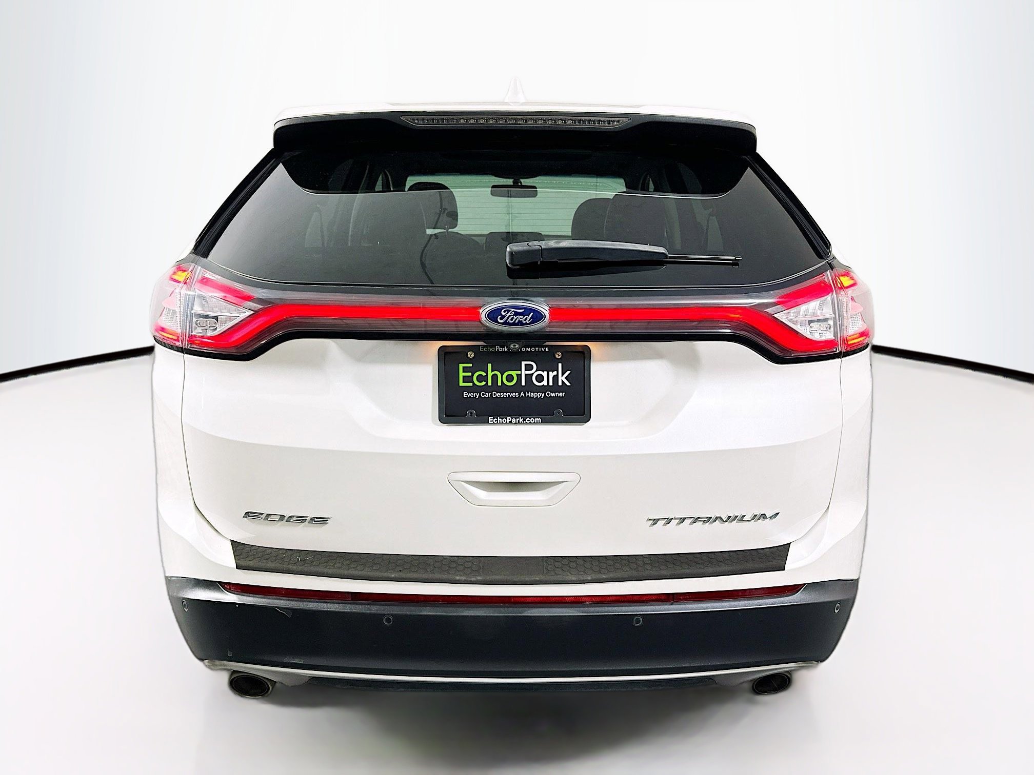 Used 2017 Ford Edge Titanium w/ Equipment Group 301A FWD image 7