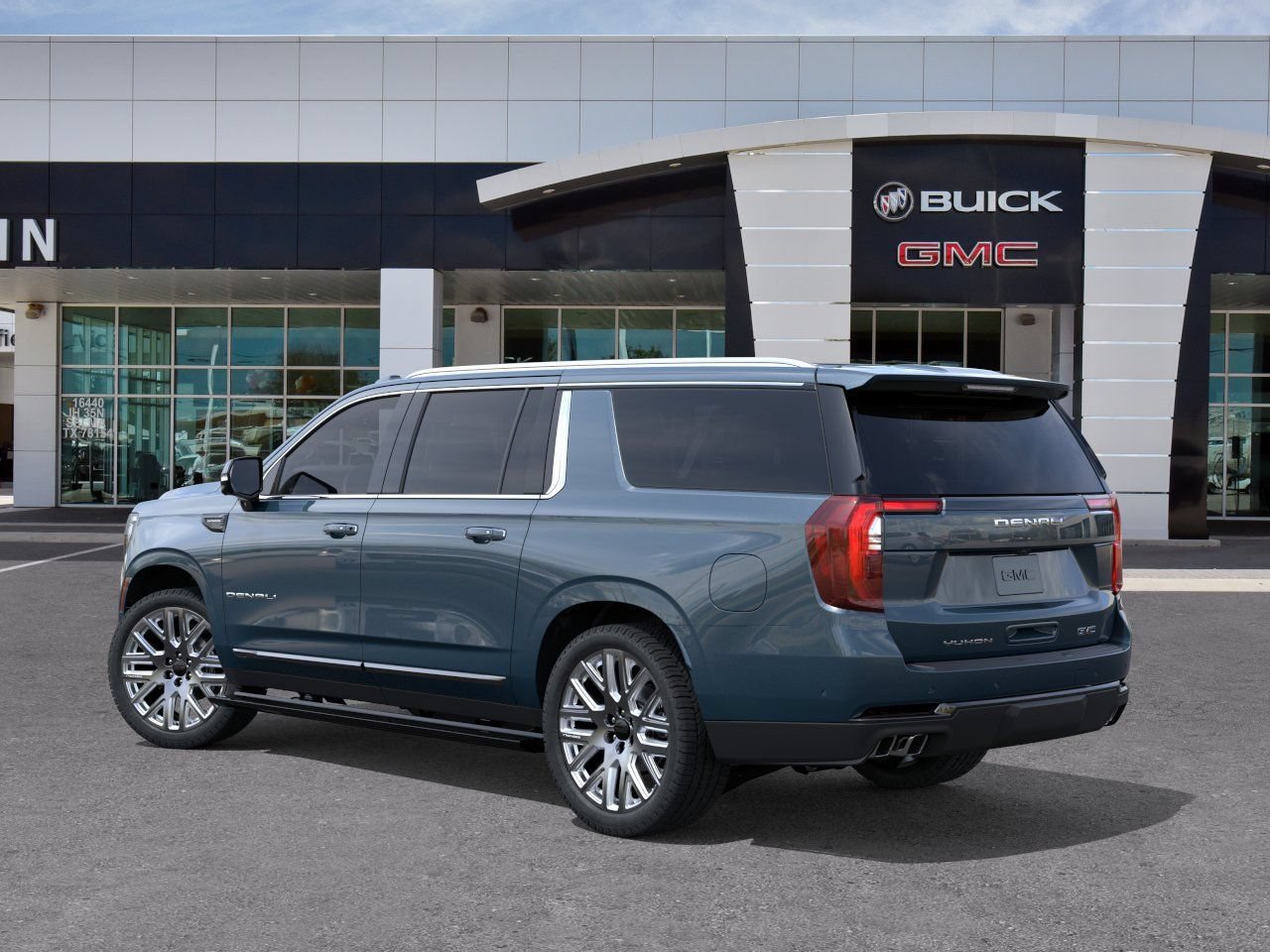 New 2026 GMC Yukon XL Denali Ultimate AWD/4WD image 3