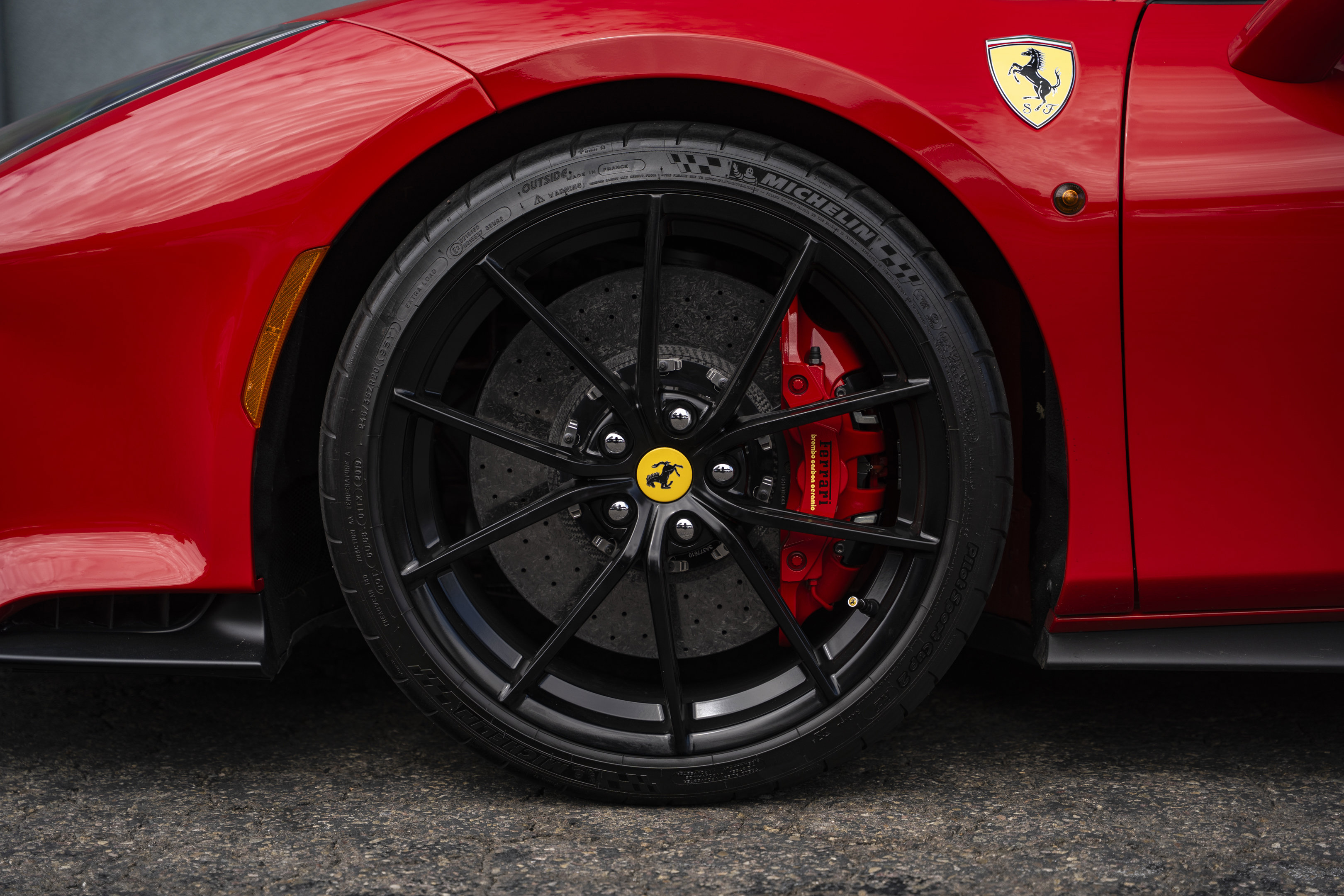Certified 2020 Ferrari 488 Pista Coupe RWD image 17