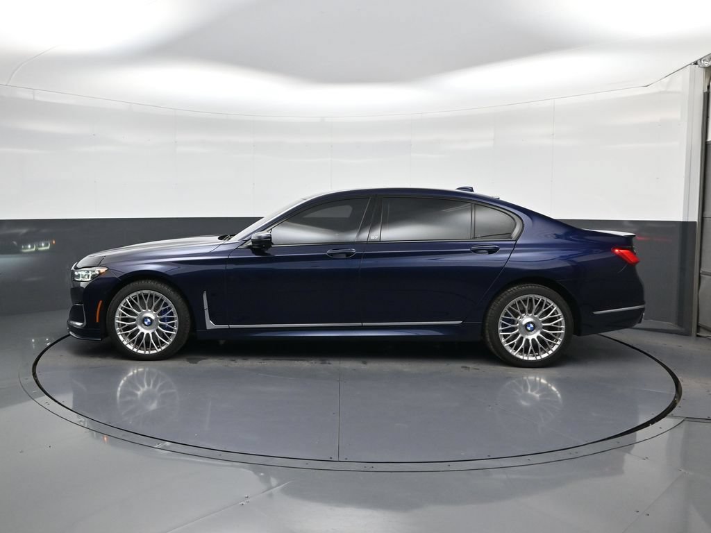 Used 2022 BMW ALPINA B7 xDrive AWD/4WD image 5