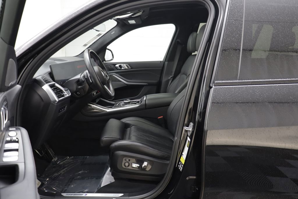 Certified 2024 BMW X7 M60i w/ Executive Package image 5