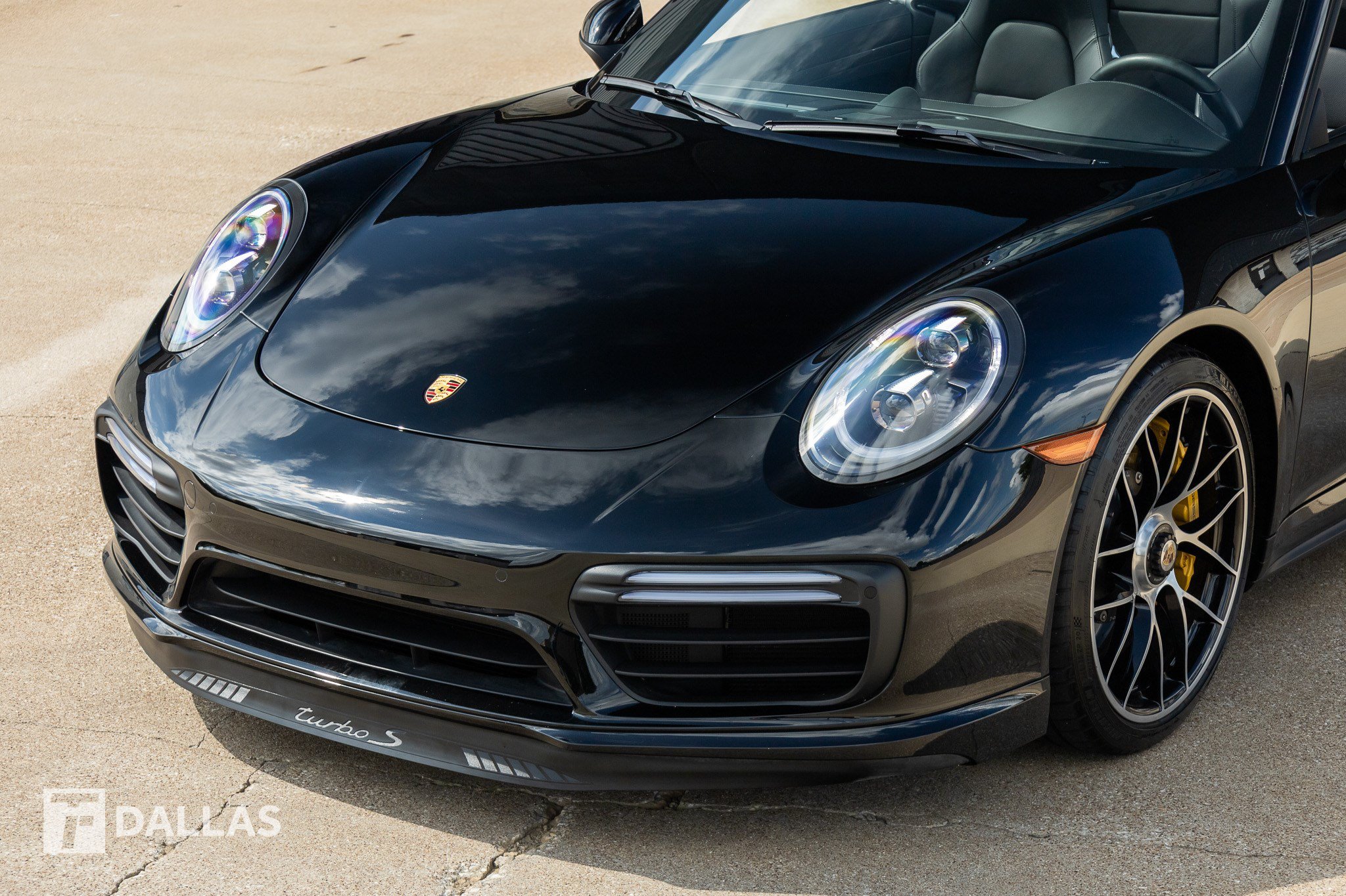Used 2019 Porsche 911 Turbo S AWD/4WD image 6