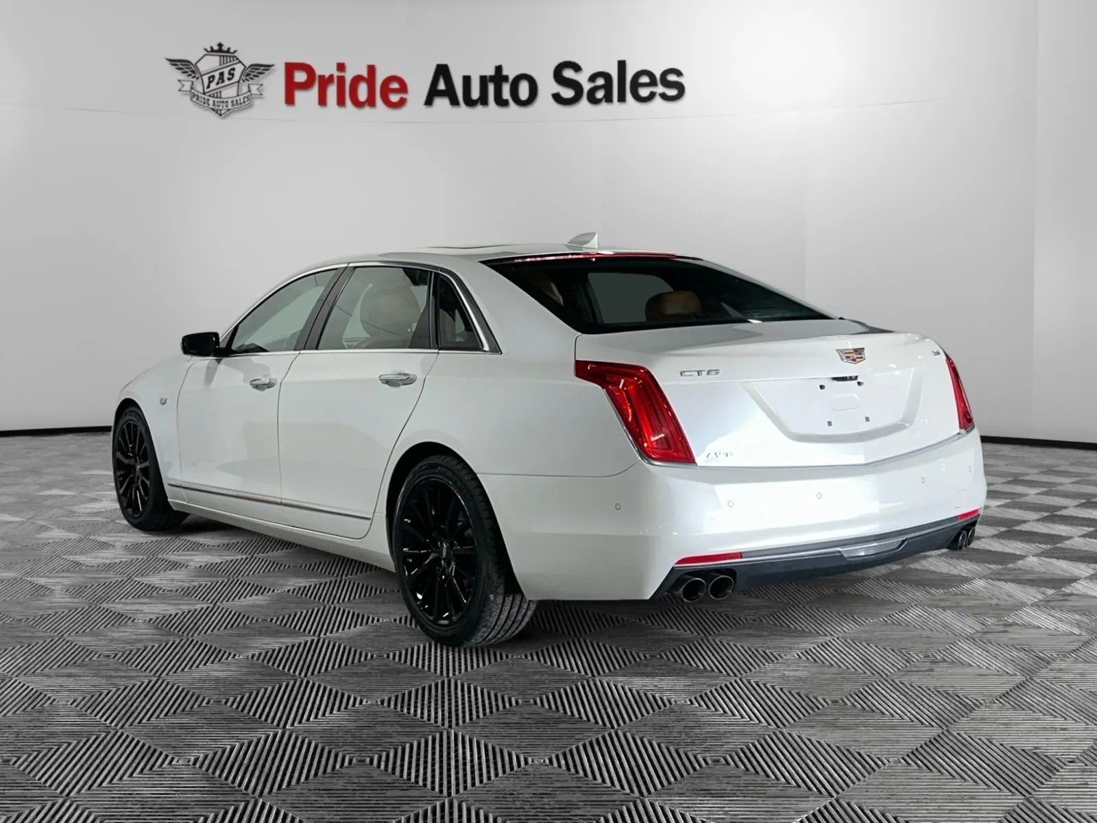 Used 2016 Cadillac CT6 Premium Luxury w/ Comfort Package image 6