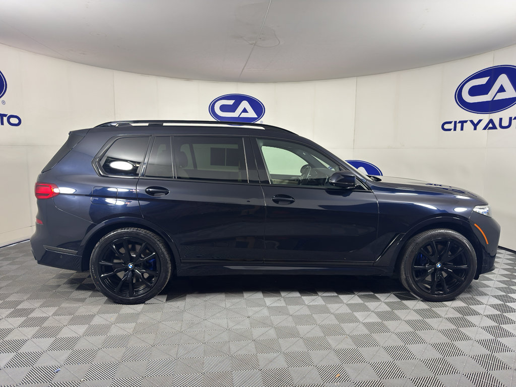 Used 2020 BMW X7 M50i AWD/4WD image 2
