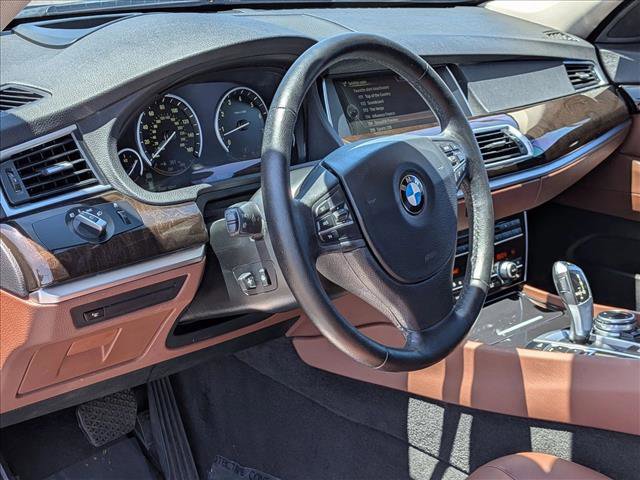 Used 2014 BMW 535i Gran Turismo RWD image 9