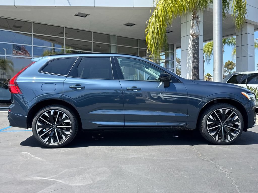 New 2026 Volvo XC60 T8 Ultra w/ Protection Package Premier AWD/4WD image 6