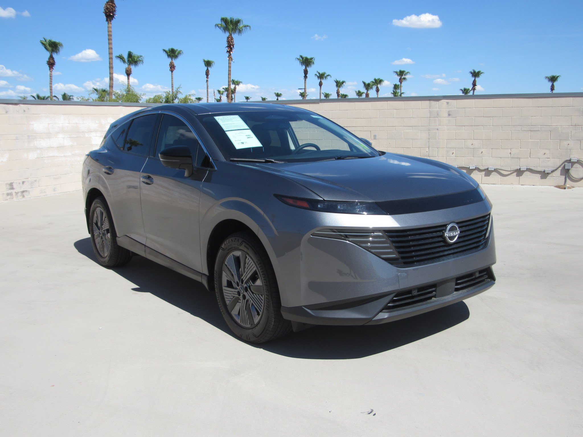 Used 2025 Nissan Murano SL AWD/4WD image 2