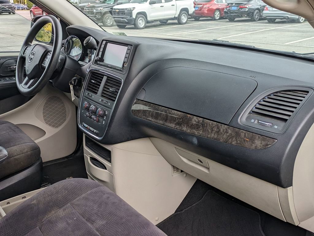 Used 2011 Dodge Grand Caravan Mainstreet w/ PWR Convenience Group image 29