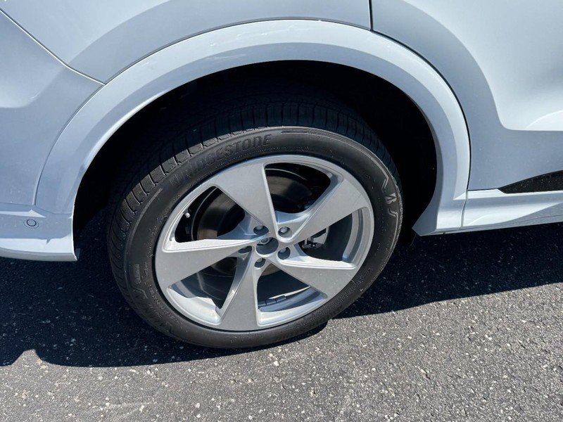 New 2025 Audi Q5 Premium Plus image 4