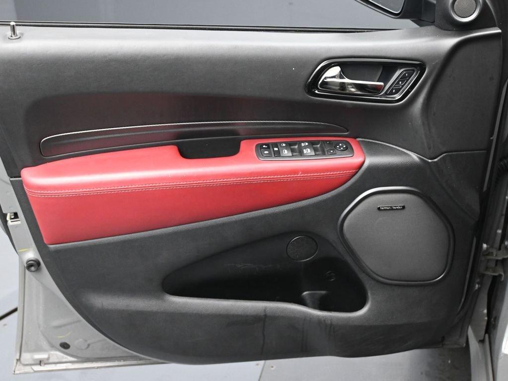 Used 2022 Dodge Durango R/T w/ Tow 'N Go Package AWD/4WD image 29