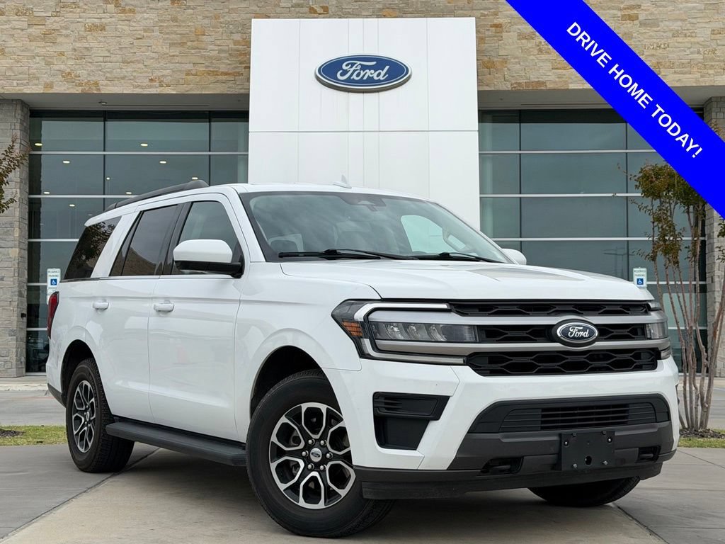 Used 2022 Ford Expedition XLT AWD/4WD image 1