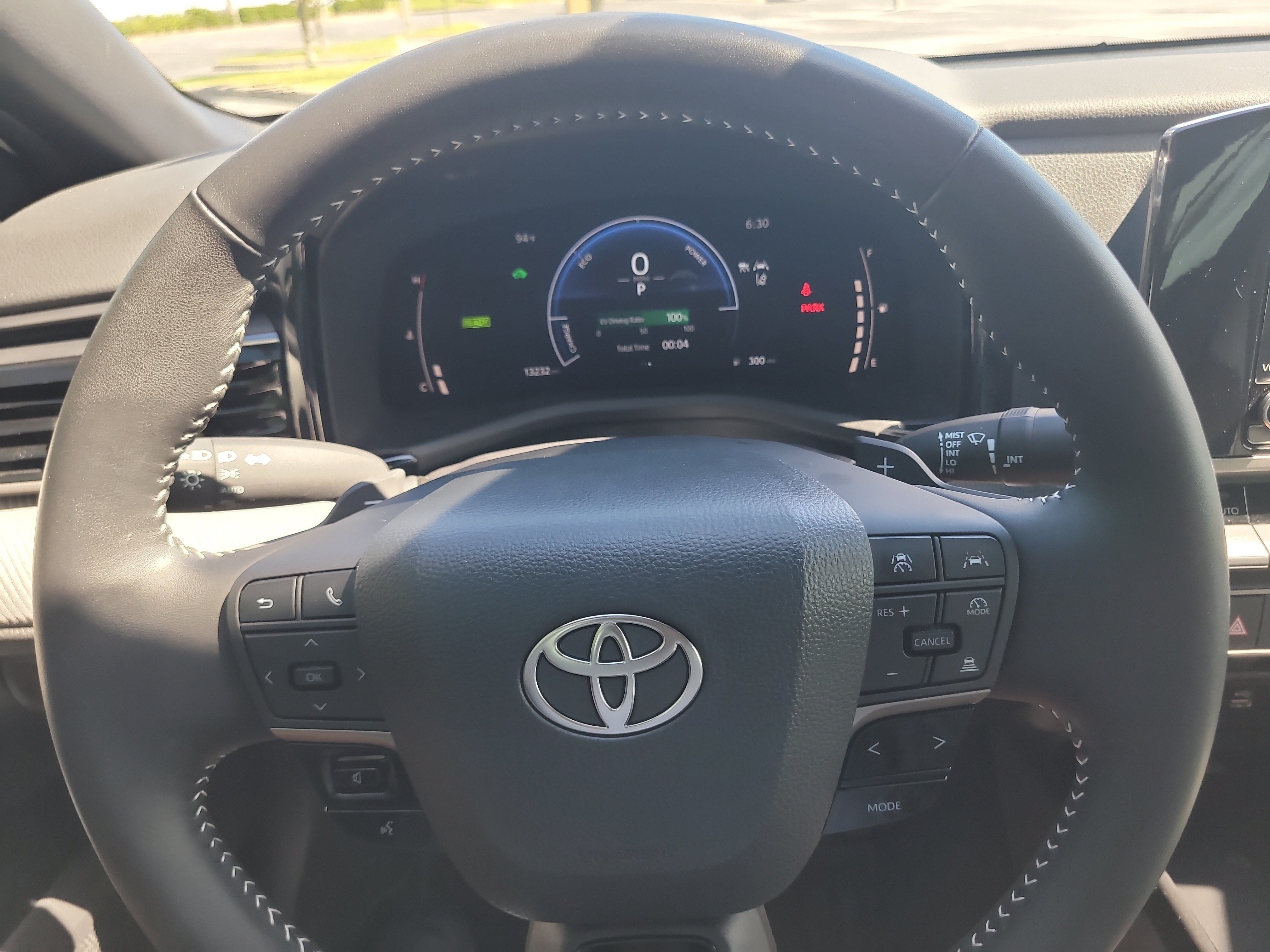 Certified 2026 Toyota Camry SE FWD image 27
