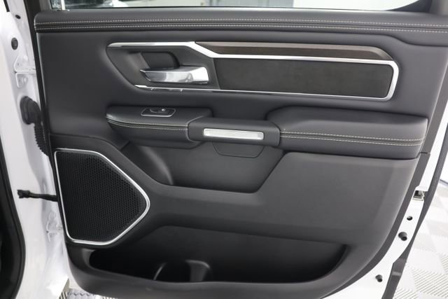 Used 2022 RAM 1500 Laramie AWD/4WD image 27