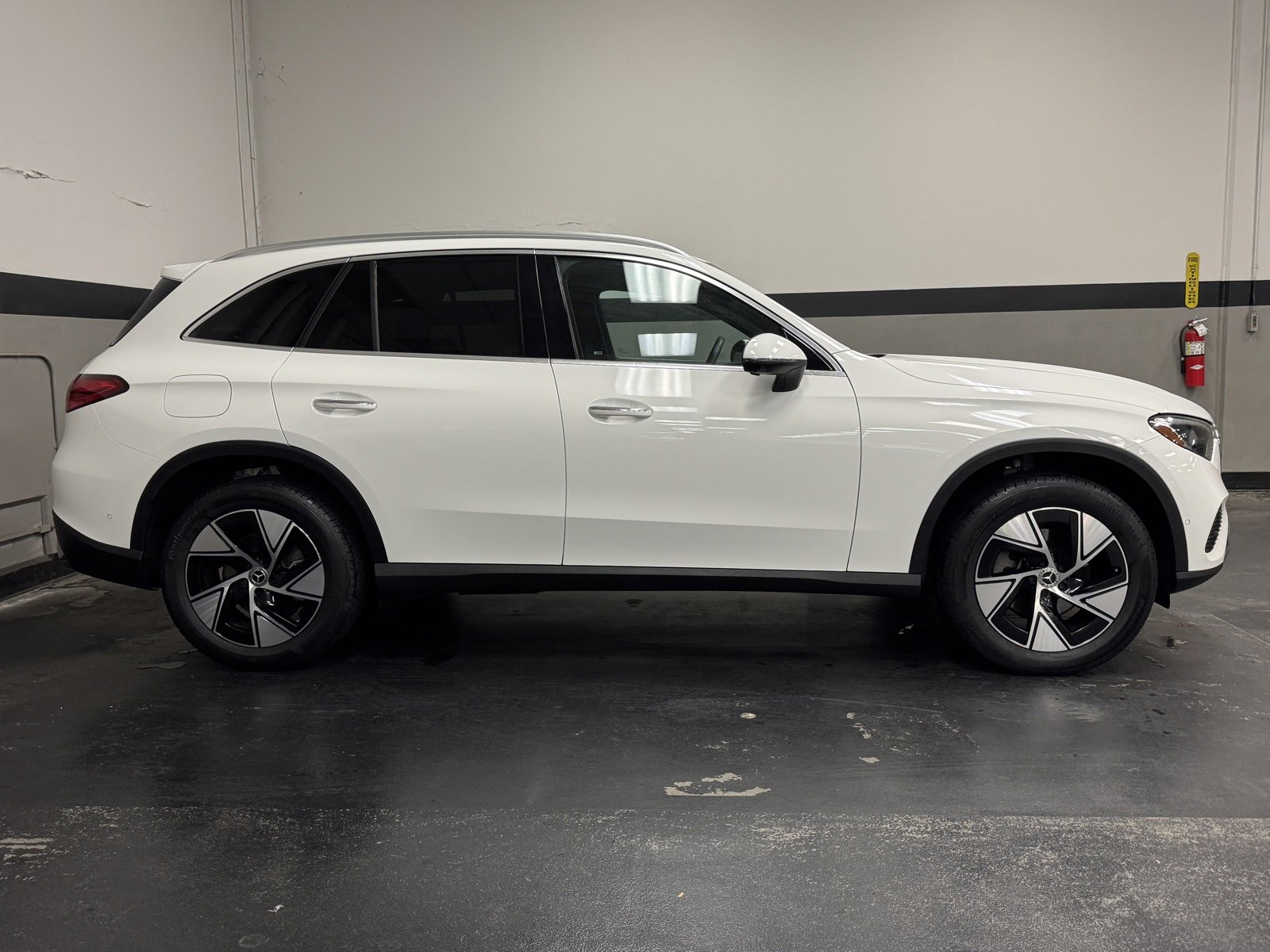 Certified 2023 Mercedes-Benz GLC 300 image 5