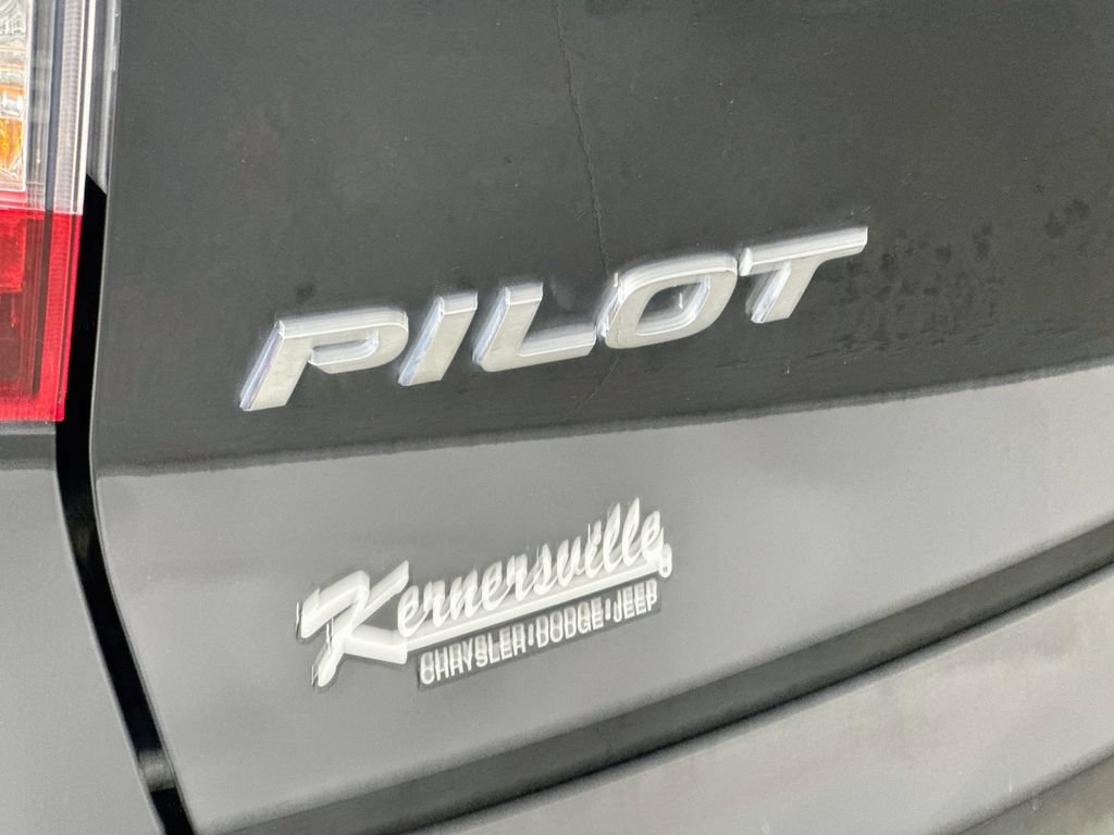 Used 2022 Honda Pilot Sport image 28